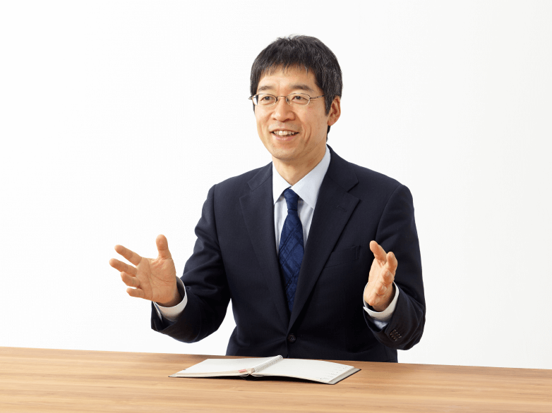 代表取締役　佐藤友紀